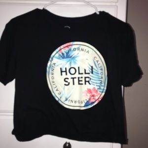 HOLLISTER Black Color-Changing Crop Top